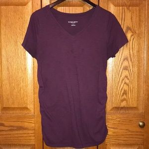 5 Liz Lange Maternity T-Shirts